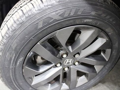 Used 2021 Honda Ridgeline Sport image 37