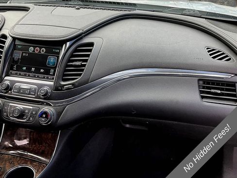 Used 2015 Chevrolet Impala LTZ FWD image 15