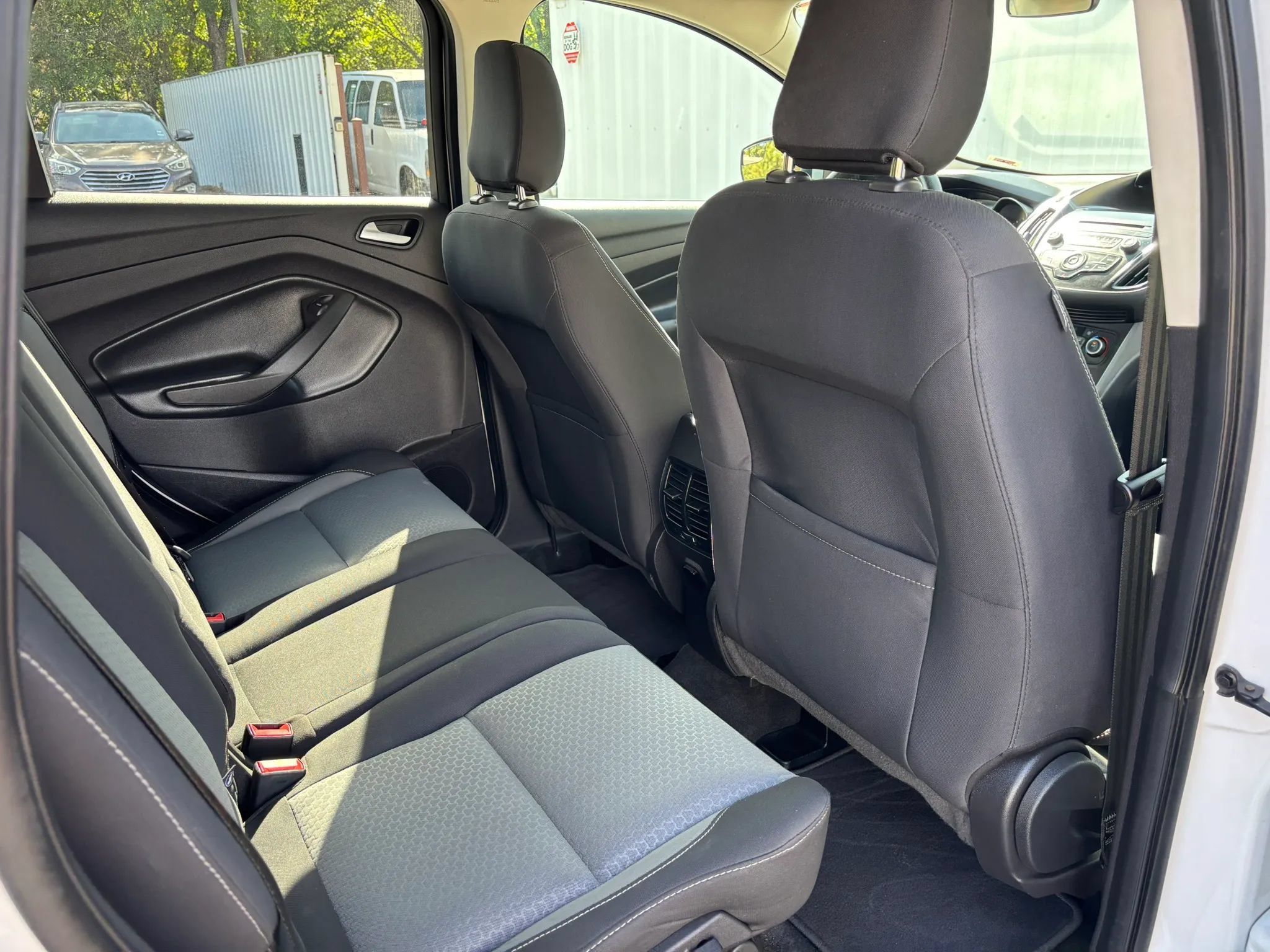 Used 2018 Ford Escape SE AWD/4WD image 49