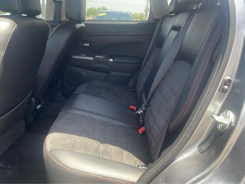 Used 2019 Mitsubishi Outlander Sport GT FWD image 13