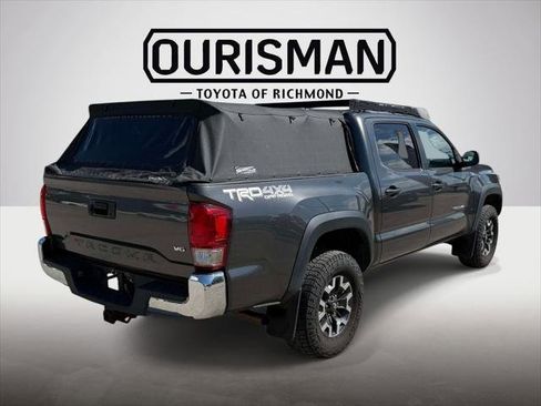 Certified 2017 Toyota Tacoma TRD Off-Road w/ Tow Package (A/T) AWD/4WD image 5