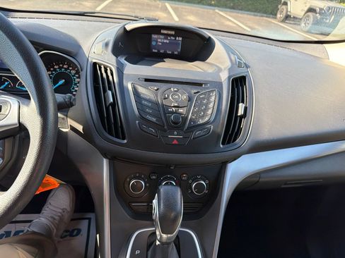 Used 2013 Ford Escape SE FWD image 11