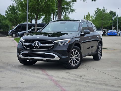 Certified 2026 Mercedes-Benz GLC 300 4MATIC image 1