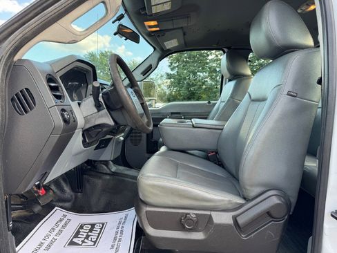 Used 2013 Ford F250 XL w/ PWR Equipment Group image 15