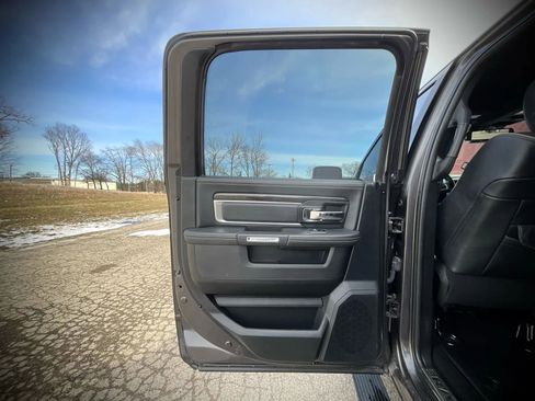Used 2017 RAM 1500 Limited AWD/4WD image 21