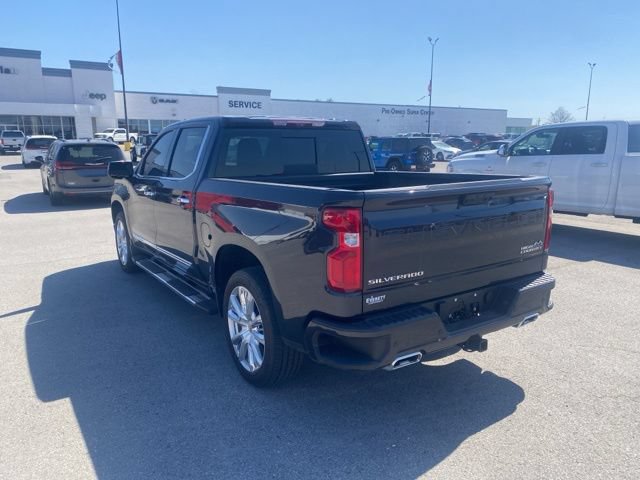 Used 2024 Chevrolet Silverado 1500 High Country w/ Technology Package AWD/4WD image 4