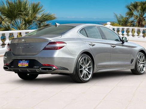 Used 2026 Genesis G70 2.5T Prestige image 5