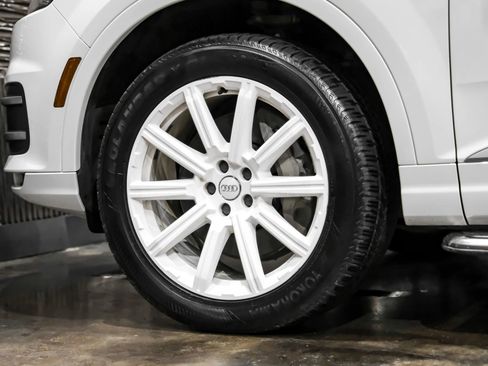 Used 2019 Audi Q7 2.0T Premium Plus w/ Premium Plus Package AWD/4WD image 54