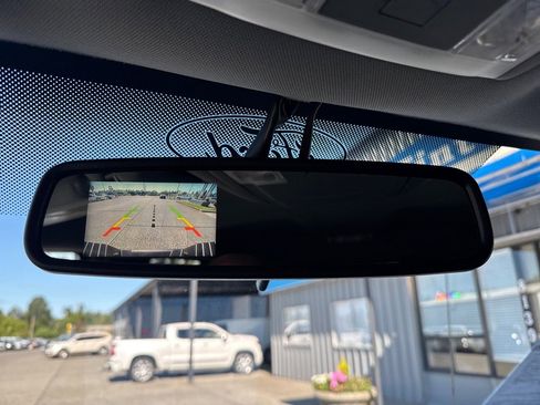 Used 2013 Ford F150 XLT w/ Luxury Equipment Group image 14