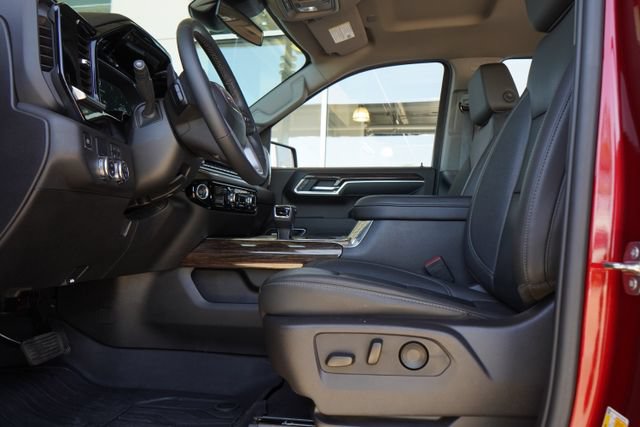 Used 2024 GMC Sierra 1500 Elevation w/ Elevation Premium Package RWD image 30