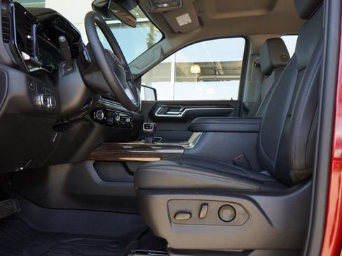 Used 2024 GMC Sierra 1500 Elevation w/ Elevation Premium Package RWD image 30