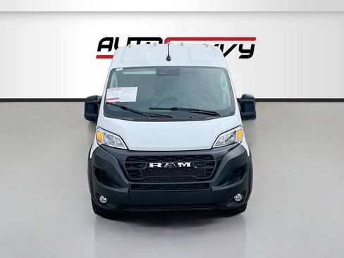Used 2023 RAM ProMaster 3500 w/ Driver Convenience Group FWD image 2