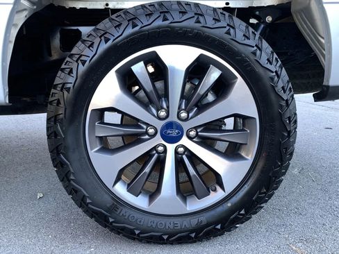 Used 2019 Ford F150 XL w/ Equipment Group 101A Mid image 9
