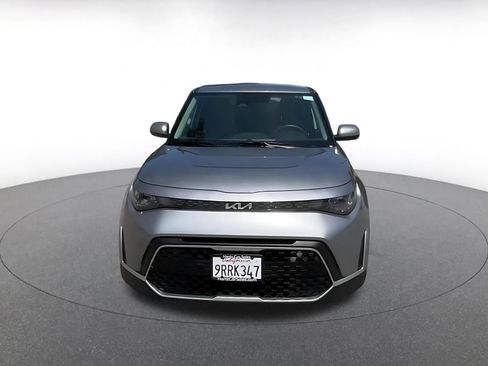 Used 2025 Kia Soul LX w/ LX Technology Package image 4