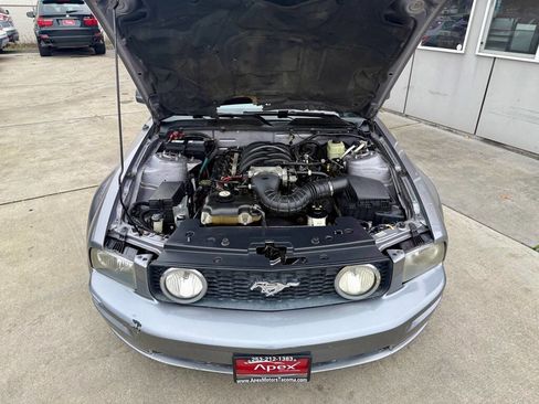 Used 2006 Ford Mustang GT Premium image 8
