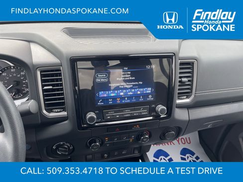Used 2022 Nissan Frontier SV w/ Technology Package image 12