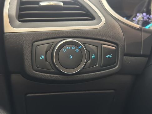 Used 2018 Ford Edge SEL w/ Equipment Group 201A image 14