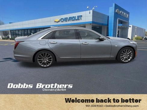 Used 2019 Cadillac CT6 Luxury w/ Driver Awareness Package AWD/4WD image 4