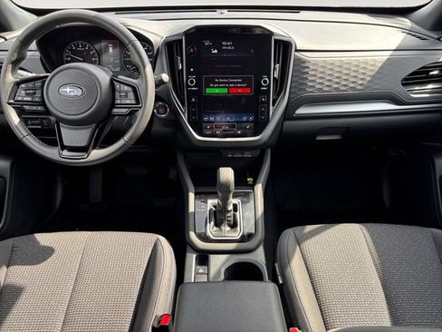 Certified 2025 Subaru Forester Premium AWD/4WD image 10