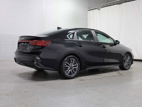 Used 2024 Kia Forte GT-Line w/ GT-Line Premium Package FWD image 9