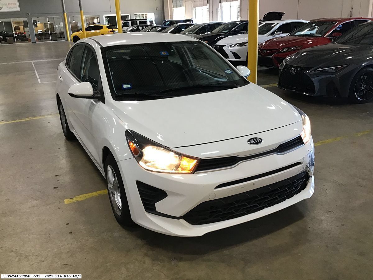 Used 2021 Kia Rio S FWD image 4