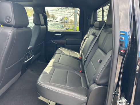 Used 2023 Chevrolet Silverado 3500 High Country w/ Technology Package image 10