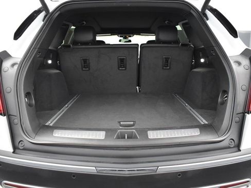 Certified 2024 Cadillac XT5 Premium Luxury w/ LPO, Floor Liner Package image 26