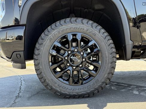 New 2025 Chevrolet Silverado 2500 LTZ w/ Trail Boss Package image 3