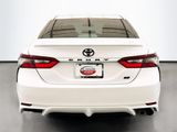 Used 2021 Toyota Camry SE image 5