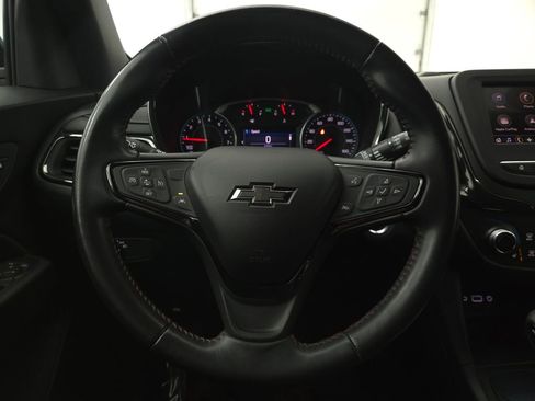 Used 2022 Chevrolet Equinox RS image 23