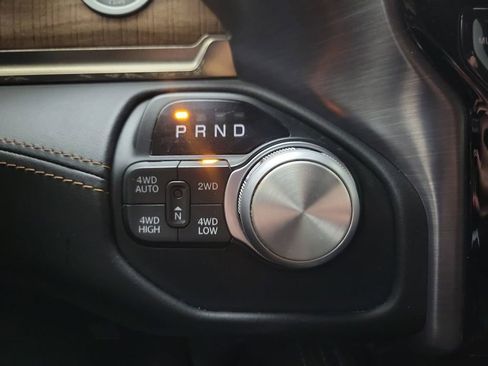 Used 2019 RAM 1500 Limited image 12