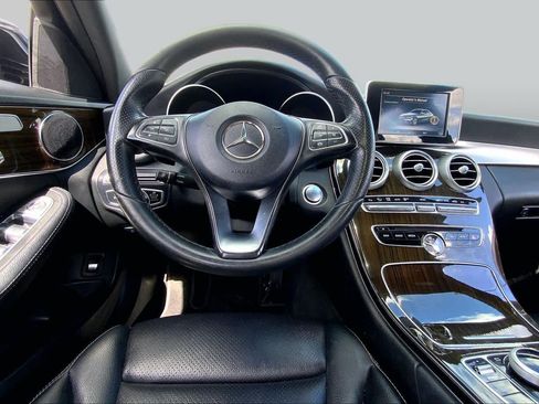 Used 2018 Mercedes-Benz C 300 Sedan w/ Premium Package image 6