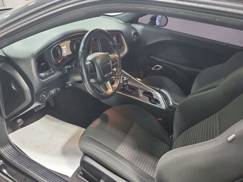 Used 2019 Dodge Challenger GT w/ Driver Convenience Group image 20