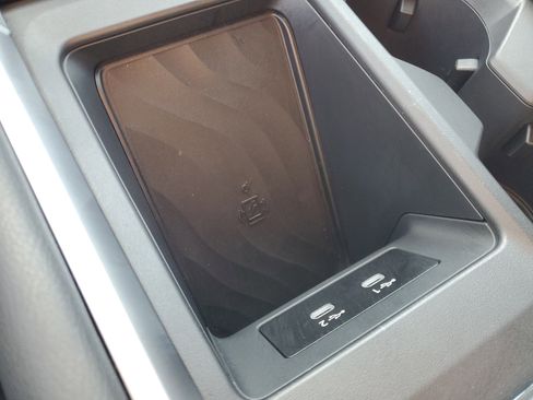 Certified 2025 Nissan Armada SL image 29