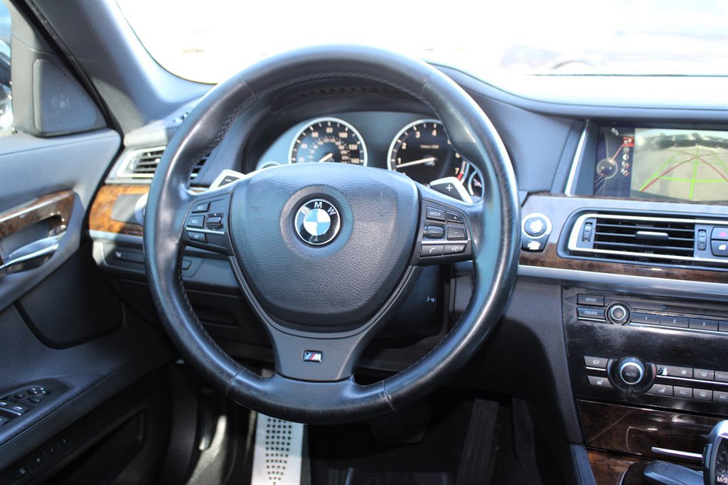 Used 2013 BMW 740Li RWD image 13