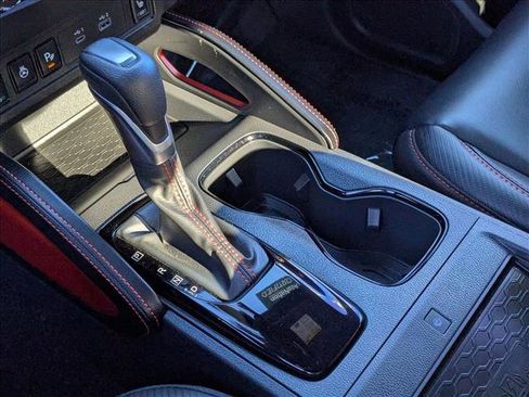 Used 2025 Nissan Frontier PRO-4X w/ Pro Premium Package image 11