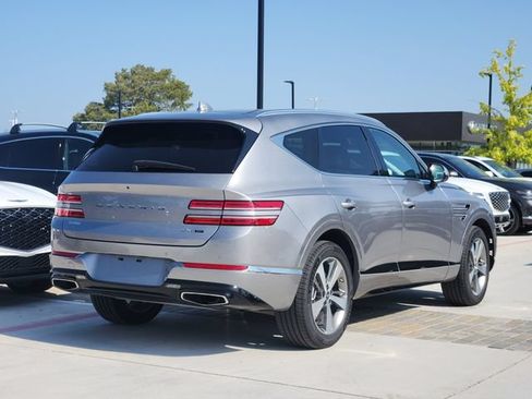 Used 2023 Genesis GV80 3.5T Advanced + AWD/4WD image 3