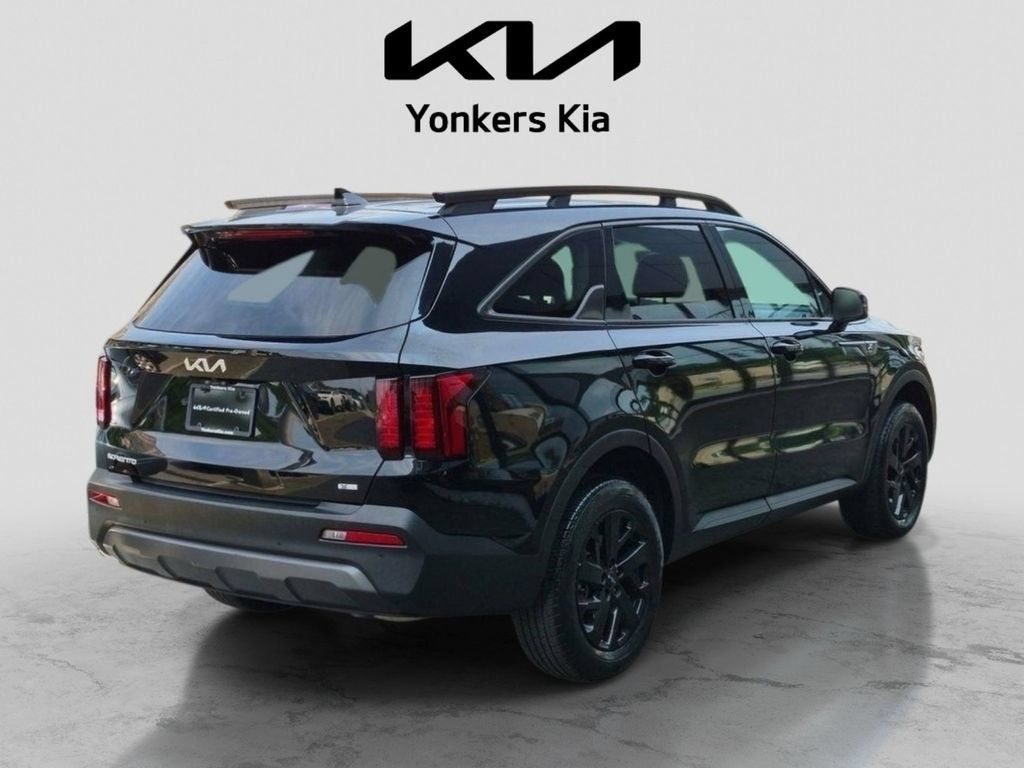 Certified 2023 Kia Sorento S AWD/4WD image 6