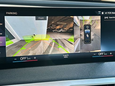 Used 2023 BMW iX xDrive50 w/ Premium Package AWD/4WD image 23