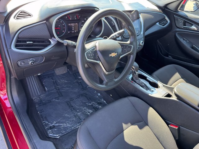 Certified 2025 Chevrolet Malibu LT FWD image 13