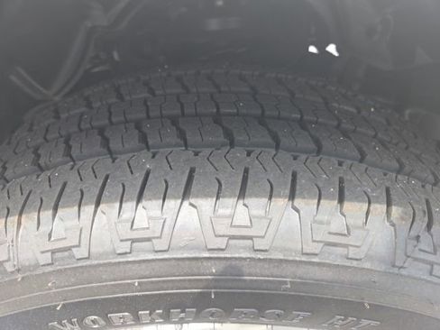 Used 2025 RAM 1500 Big Horn AWD/4WD image 11