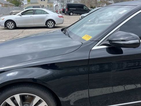 Used 2016 Mercedes-Benz C 300 4MATIC Sedan image 2