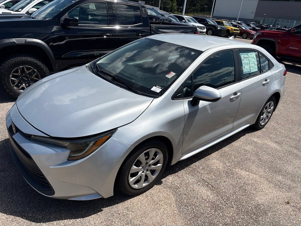 Used 2023 Toyota Corolla LE FWD 360° Tour