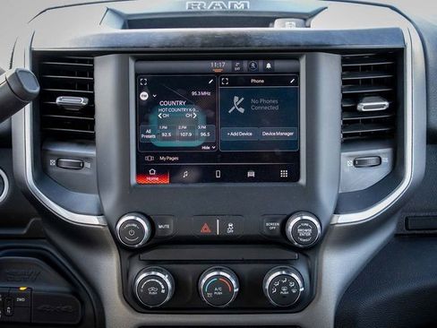 Used 2024 RAM 2500 Big Horn image 23