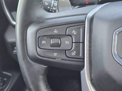 Used 2024 GMC Sierra 1500 SLT w/ SLT Premium Plus Package AWD/4WD image 25