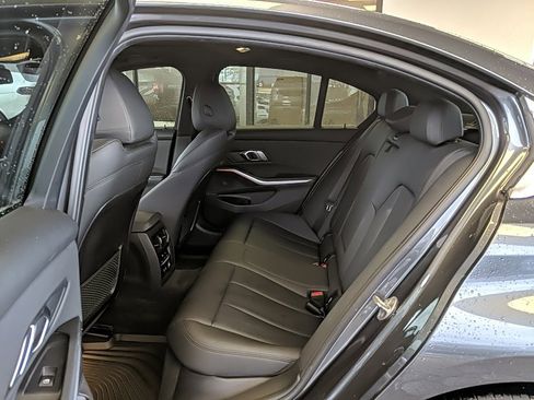 Used 2020 BMW 330i xDrive Sedan w/ Convenience Package image 14