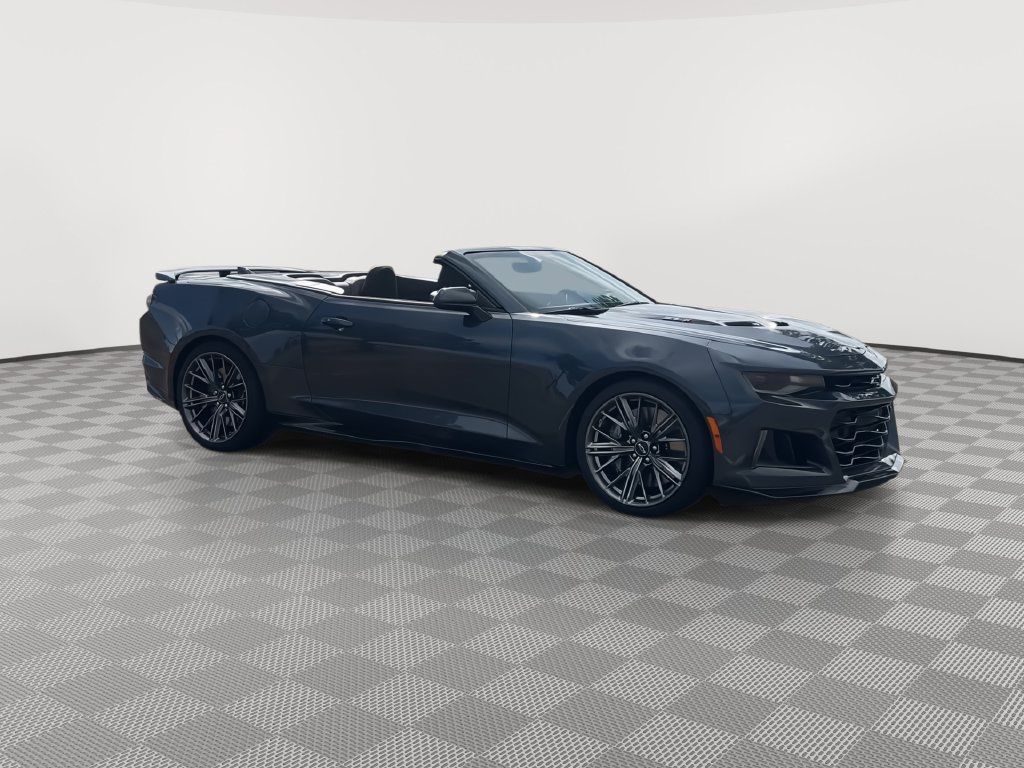 Used 2023 Chevrolet Camaro ZL1 RWD image 2