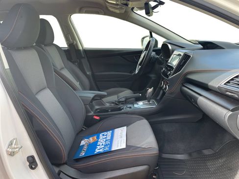 Used 2022 Subaru Crosstrek 2.0i Premium AWD/4WD image 11