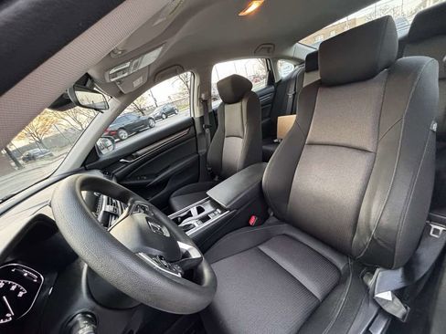 Used 2020 Honda Accord LX image 10