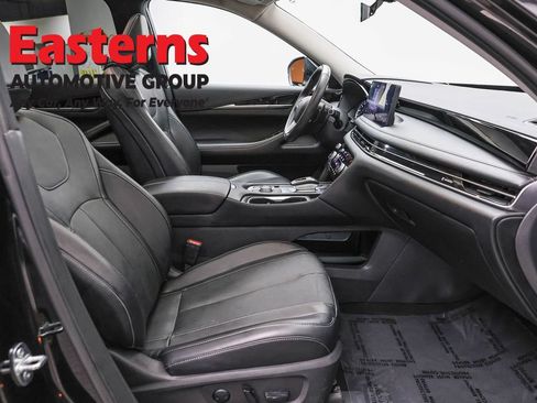 Used 2023 INFINITI QX60 Pure AWD/4WD image 25